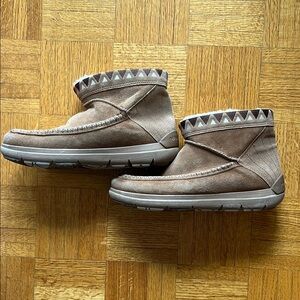Manitobah Mukluks Reflections Suede Moccasin-Style Boots